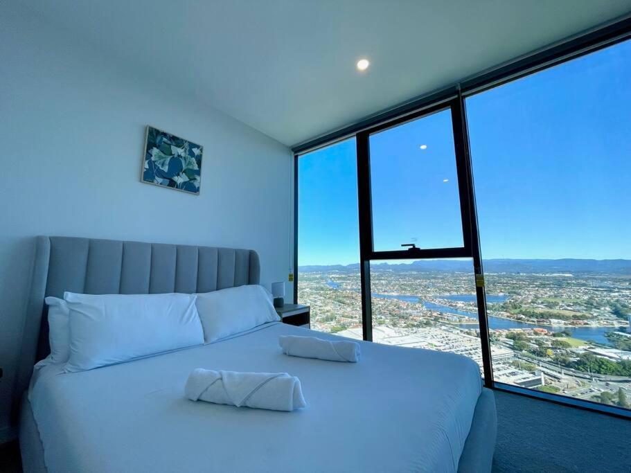 New Impressive 180° River View 1 Bed Apt With Pool 47F Apartment Gold Coast Exterior photo